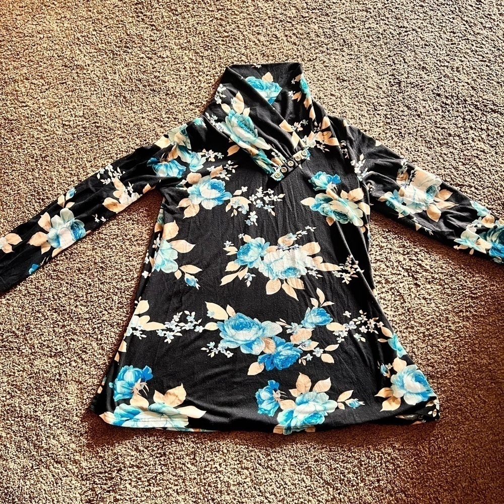 PREOWNED Laksmi Size XXL Women’s long sleeve shirt/tunic